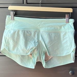 Lululemon Speed Up Shorts, Size 6, Mint Green